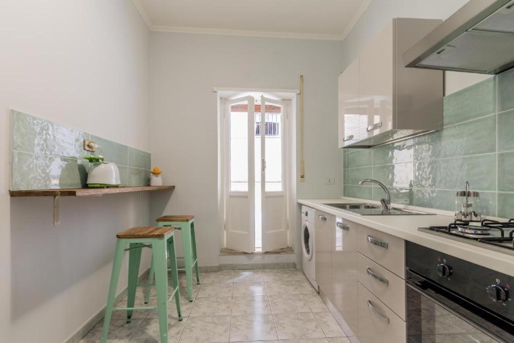 Guest house Marconi 94 - Apartment&private Rome